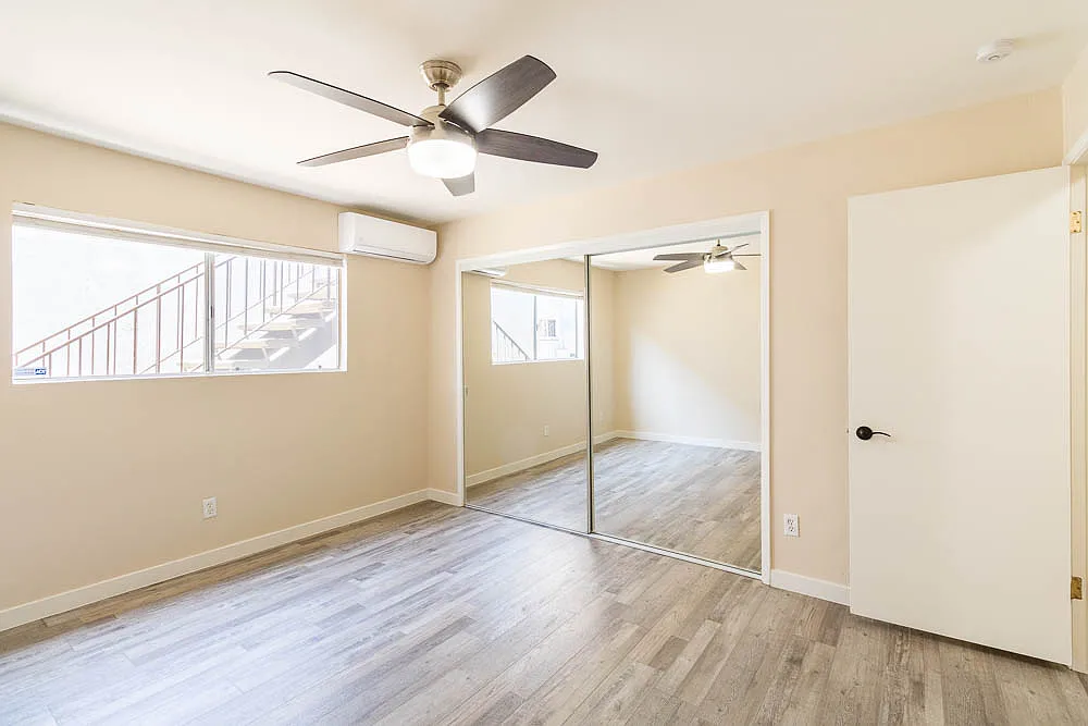 3 bed, 1400 sqft, $4,400 — Photo 4