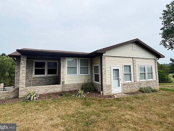 2nd image of 877 King Lear Dr