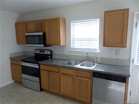 5th image of 6304 Barcliff Dr