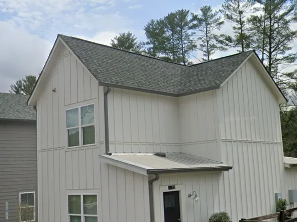 114 Market St, Cullowhee, NC 28723