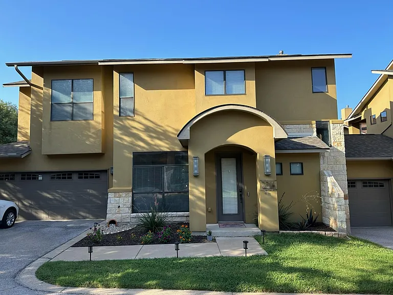 2316 Thornton Rd #B — Photo 1