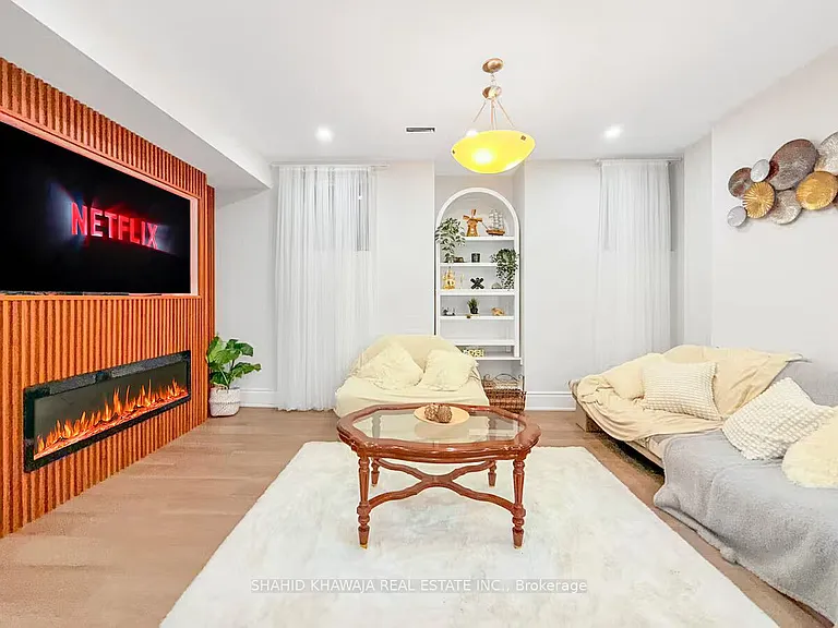 1328 Aymond Cres #BASEMENT — Photo 11