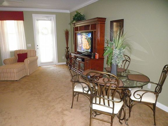 3rd image of 5971 Giardino Ln