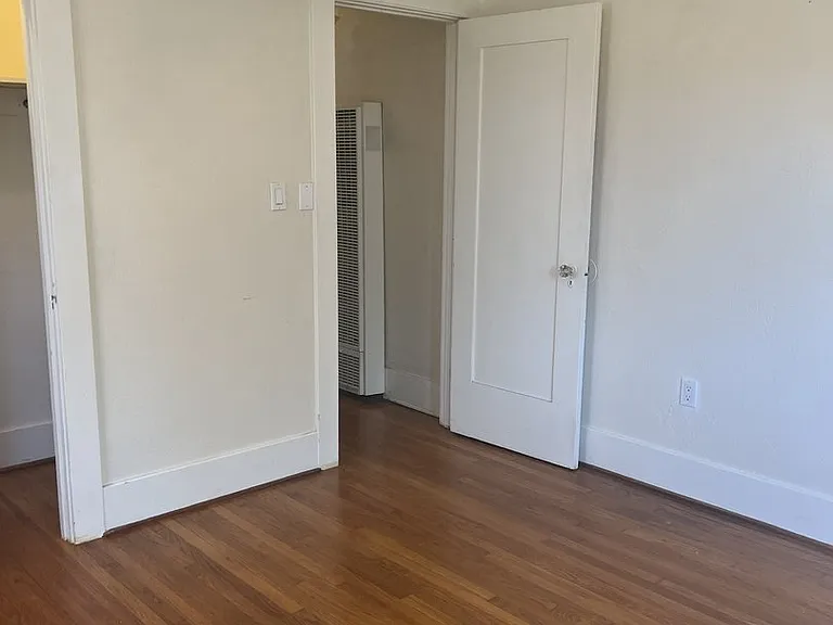 4169 Illinois St — Photo 33