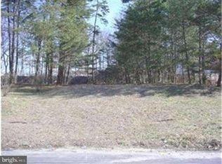 35 Maynard Dr, Sicklerville, NJ 08081