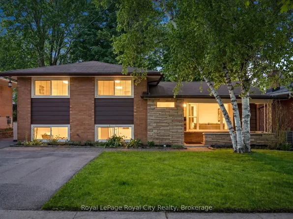 229 Ross Ave, Kitchener, ON N2A 1V7