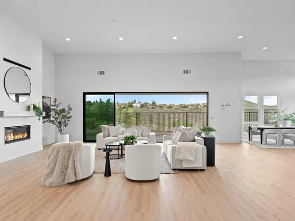16925 Old Coach Rd, Poway, CA 92064