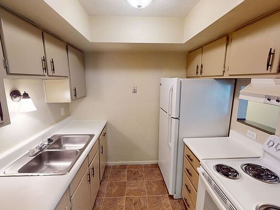 3rd image of 4654 Burkhardt Ave APT F