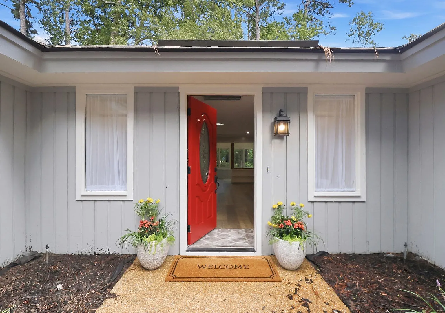 Charming Living in Hilton Head Plantation 3 Bedrooms, 2.5 Baths, near Dolphin Head Park! — Photo 4
