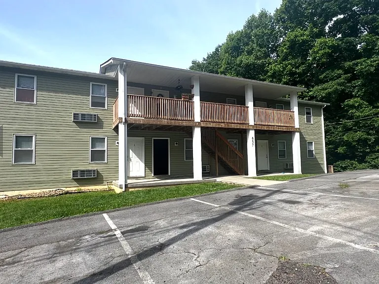657 Jena Beth Dr — Photo 2