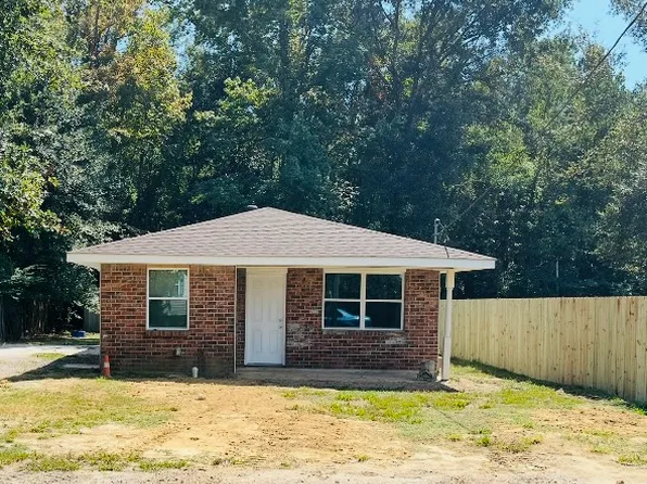 28586 W Violet St, Lacombe, LA 70445