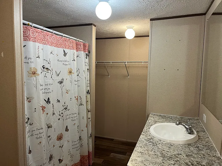 3951 S Mentor Ave #38 — Photo 14