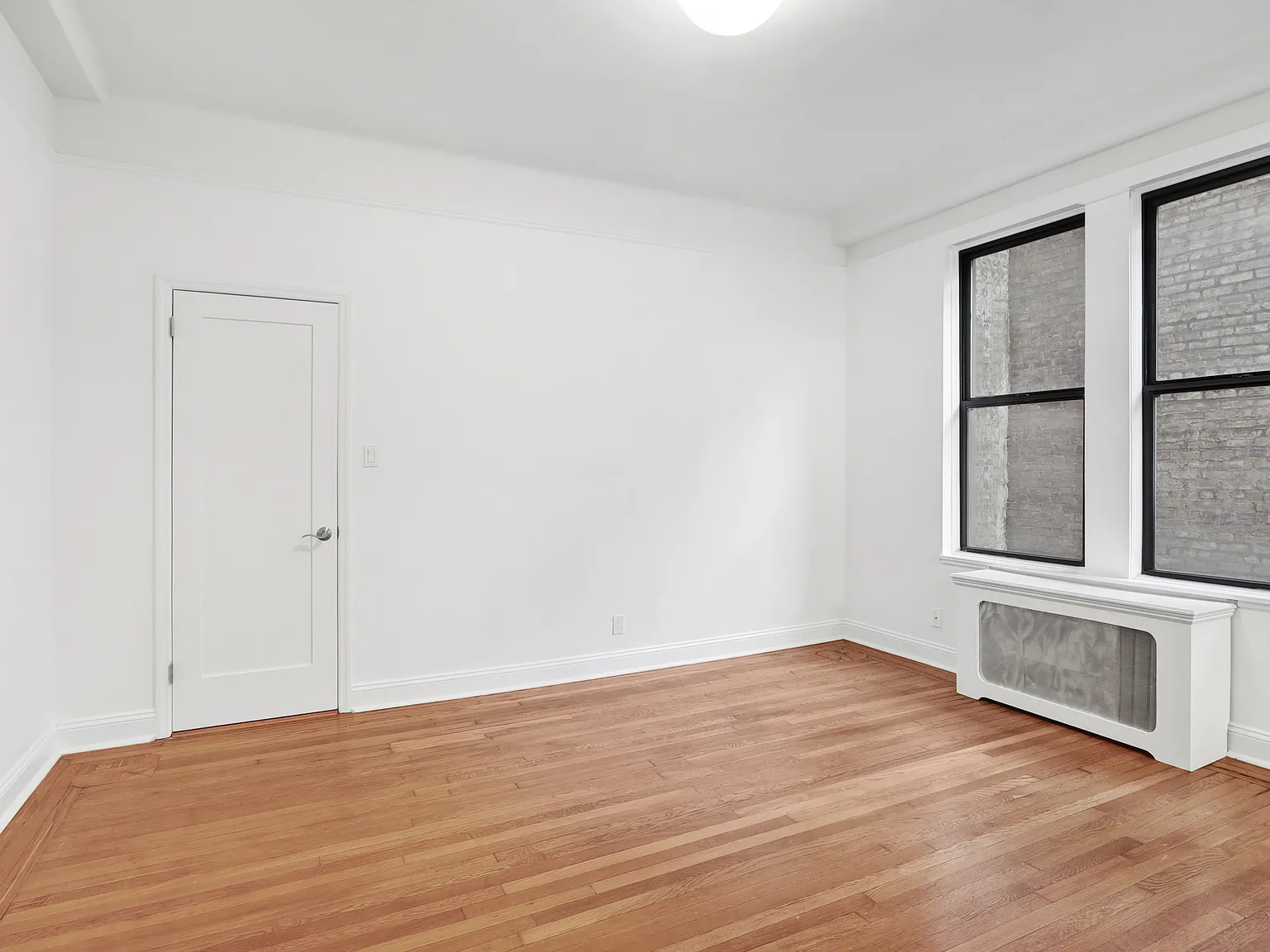347 West 55th Street — Photo 2