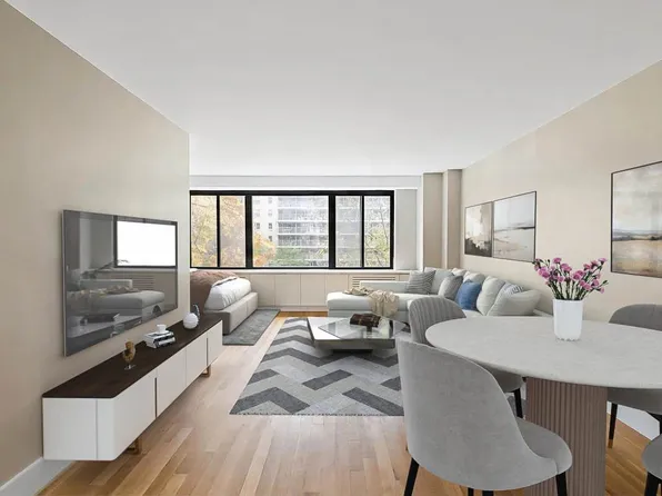 382 Central Park West image 1 of 4