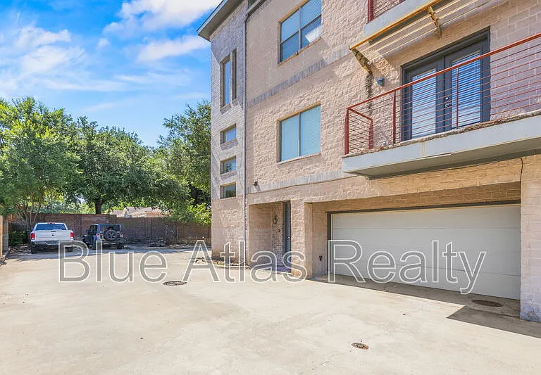 2690 Rockbrook Dr #5 — Photo 19