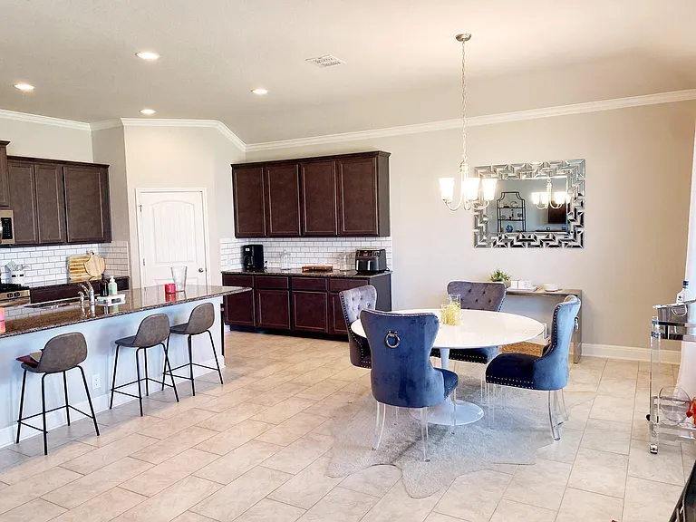 13546 Meredith Cv — Photo 9