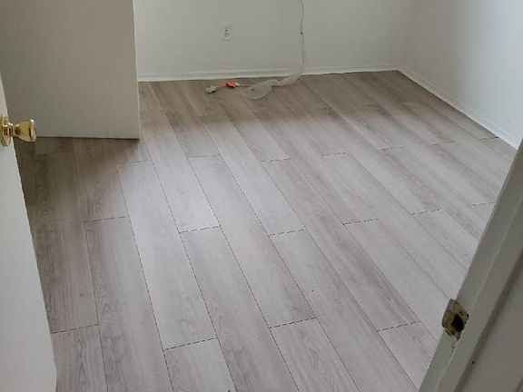 2nd image of 1334 Walnut St