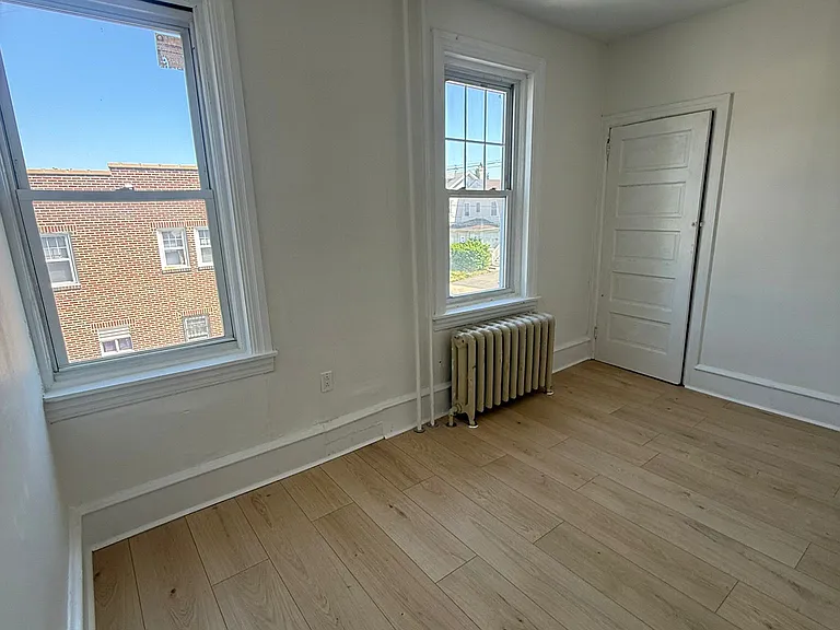 2607 Edgmont Ave — Photo 5