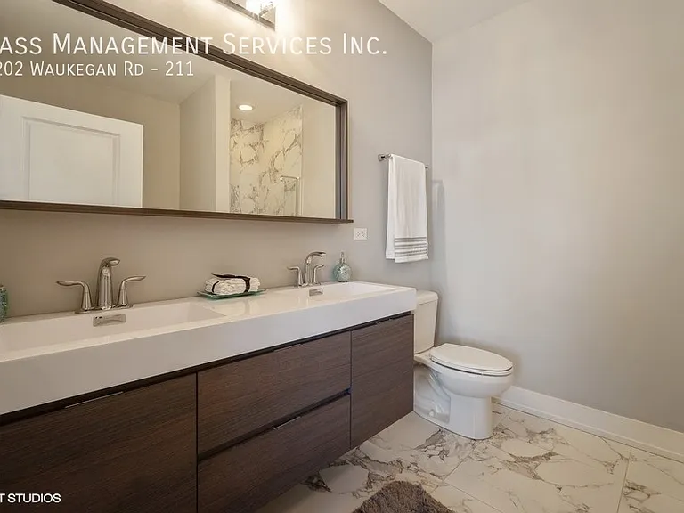 1202 Waukegan Rd, Glenview, IL — Photo 121