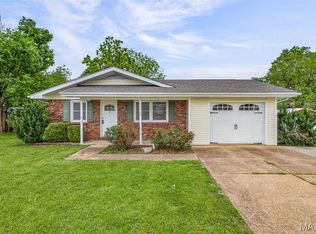 1402 Krei Ave, Farmington, MO 63640