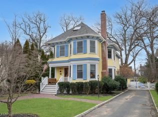 21 Ruthven Pl, Summit, NJ 07901