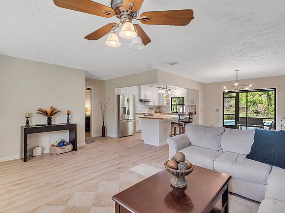 3rd image of 5717 BIRCH Drive