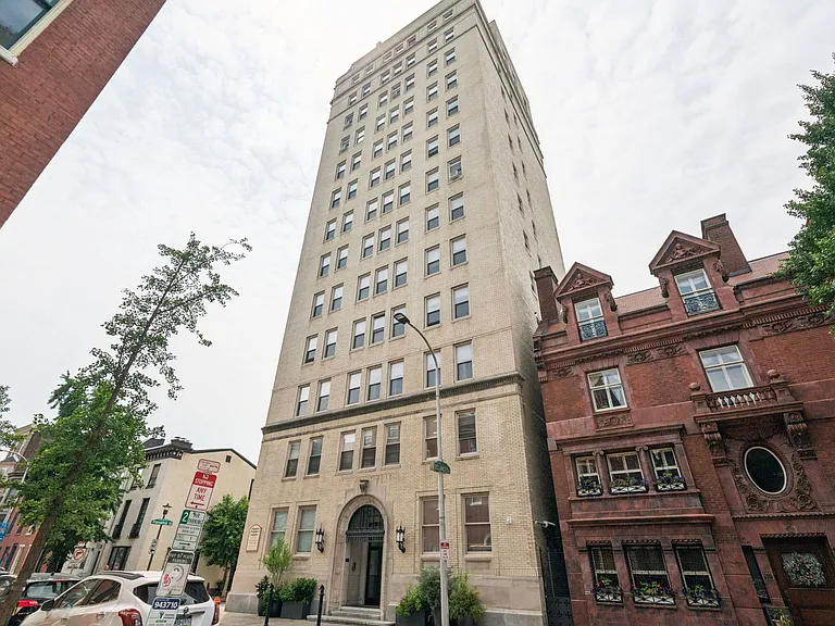 Delancey Place — Photo 13