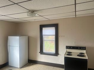 105 N 12th St APT 2, Weirton, WV 26062