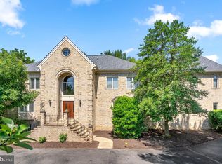 9712 Kendale Rd, Potomac, MD 20854