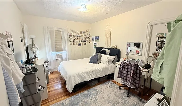 41 Burnside Ave #2 — Photo 6