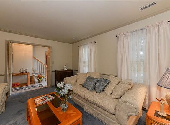 5th image of 120 Linda Dr