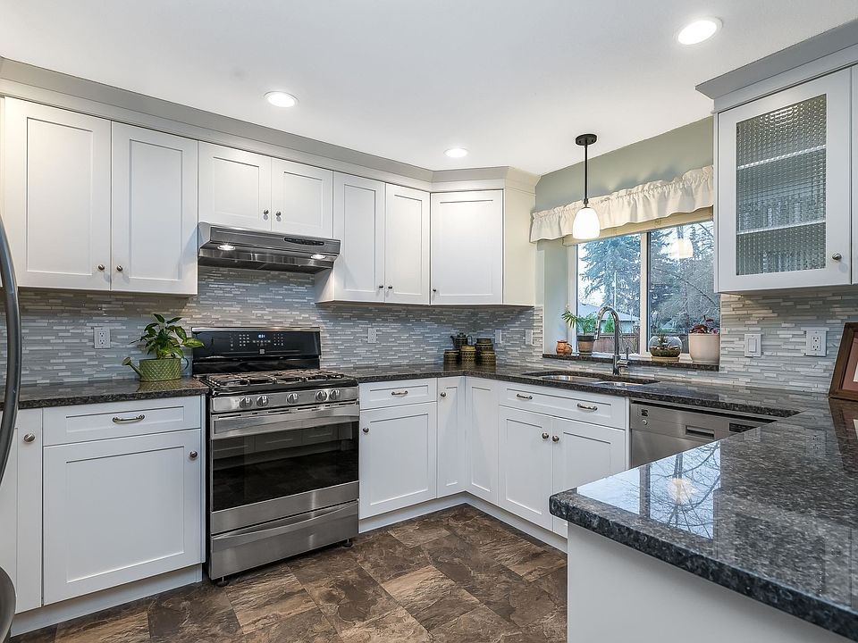 1st image of 12020 Dover St