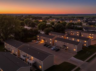 1106 Cornell St S #103, Vermillion, SD 57069