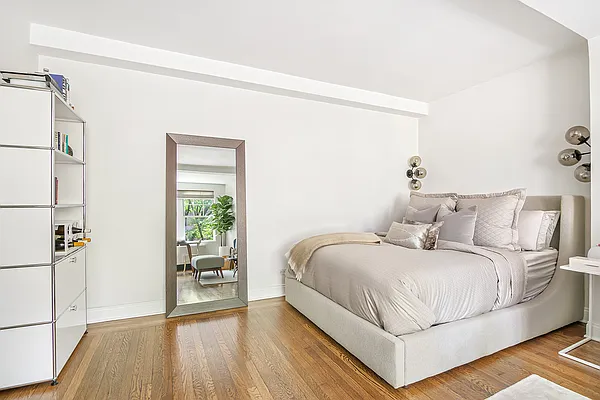 Sold by Douglas Elliman | media 3