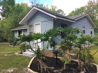 450 Elizabeth St, Enterprise, FL 32725
