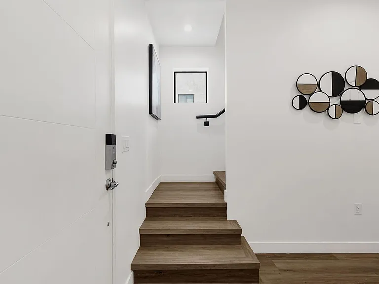4220 N 32nd St #34 — Photo 12