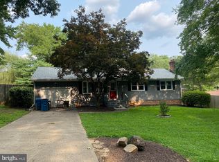 3365 Bannerwood Dr, Annandale, VA 22003