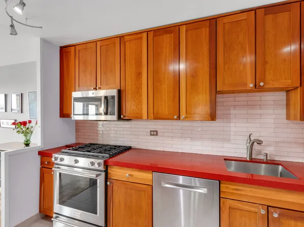 2500 Johnson Avenue image 11 of 53