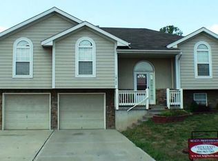 18100 E 11th Ter, Independence, MO 64056