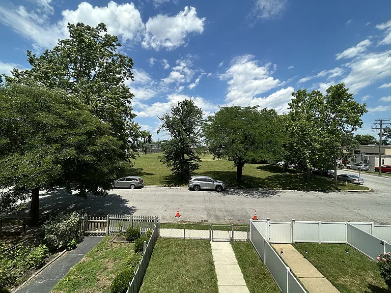 1625 Spruce St #2 — Photo 19