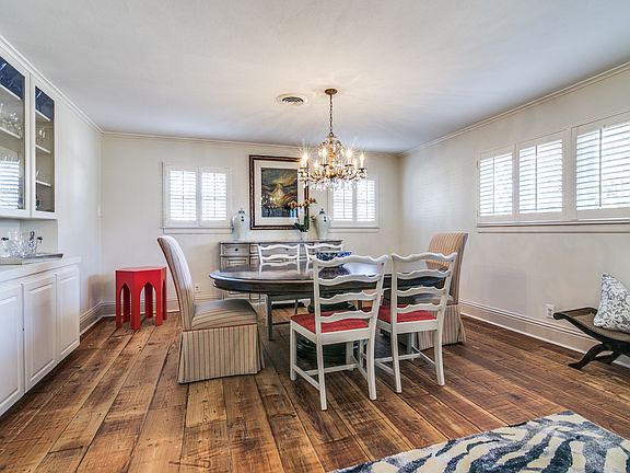 5th image of 3001 S Glenbrook Dr