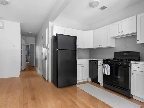 251 Powers Street image 7 of 9