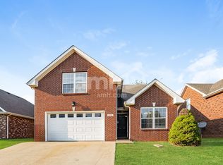 991 Culverson Ct, Clarksville, TN 37040