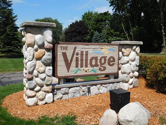 2nd image of 6087 Crystal Dr #7