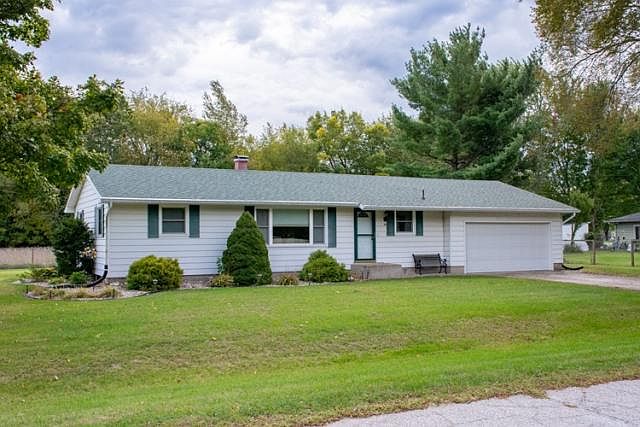 1st image of 56750 Moyer Ln