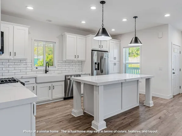 195 Blossom Hill Rd APT 102, San Jose, CA 95123