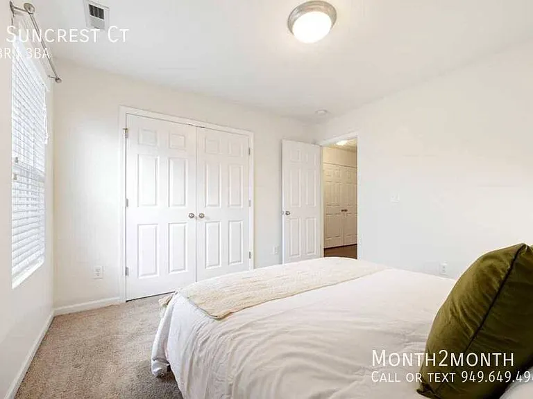 4 Suncrest Ct — Photo 16