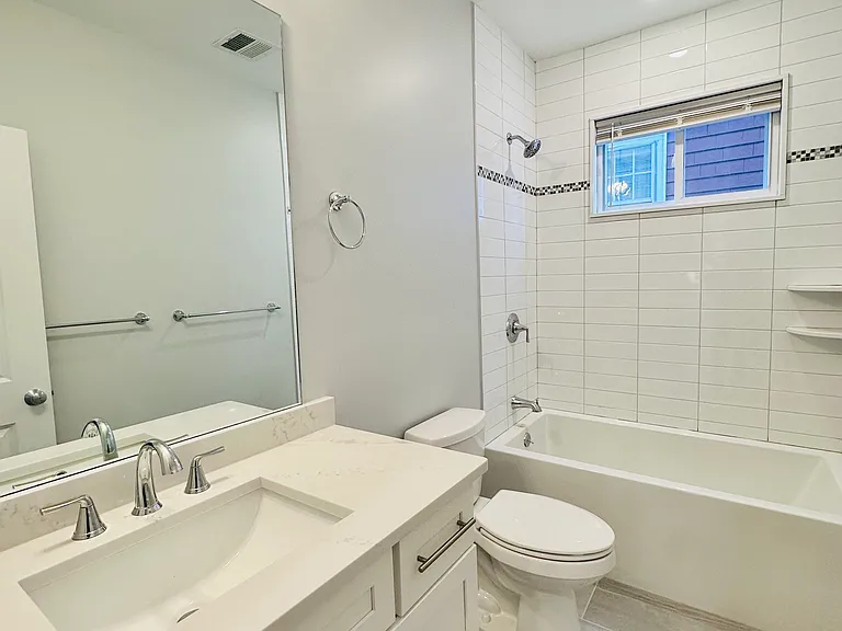 100 Brooks St #2 — Photo 10