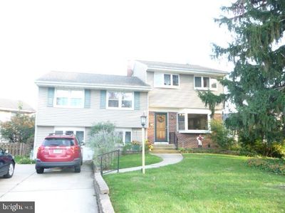 1 Valley View Rd, Hamilton, NJ, 08620