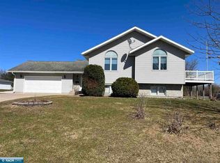 600 3rd Ave NE, Chisholm, MN 55719